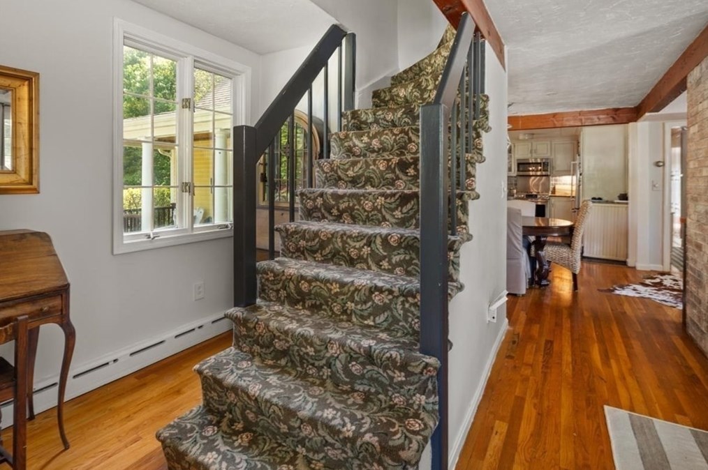 193 Newbridge St, Hingham MA 02043-2623 exterior