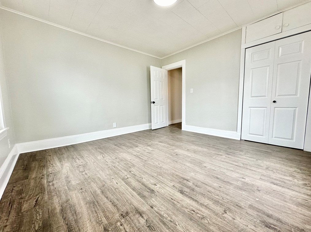 61 Woodlawn St, Springfield MA  01108-3064 exterior