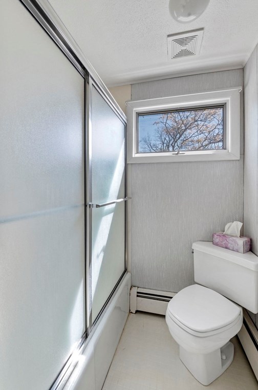 289 Shr Dr, Marblehead MA 01945-1452 exterior