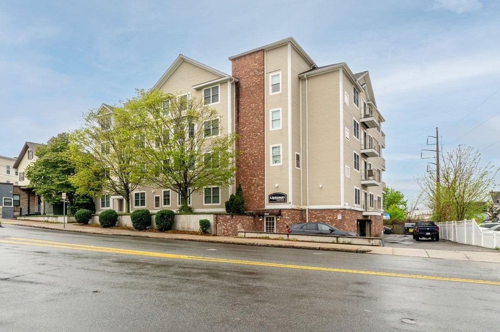 260 Main St #105, Malden, MA 02148
