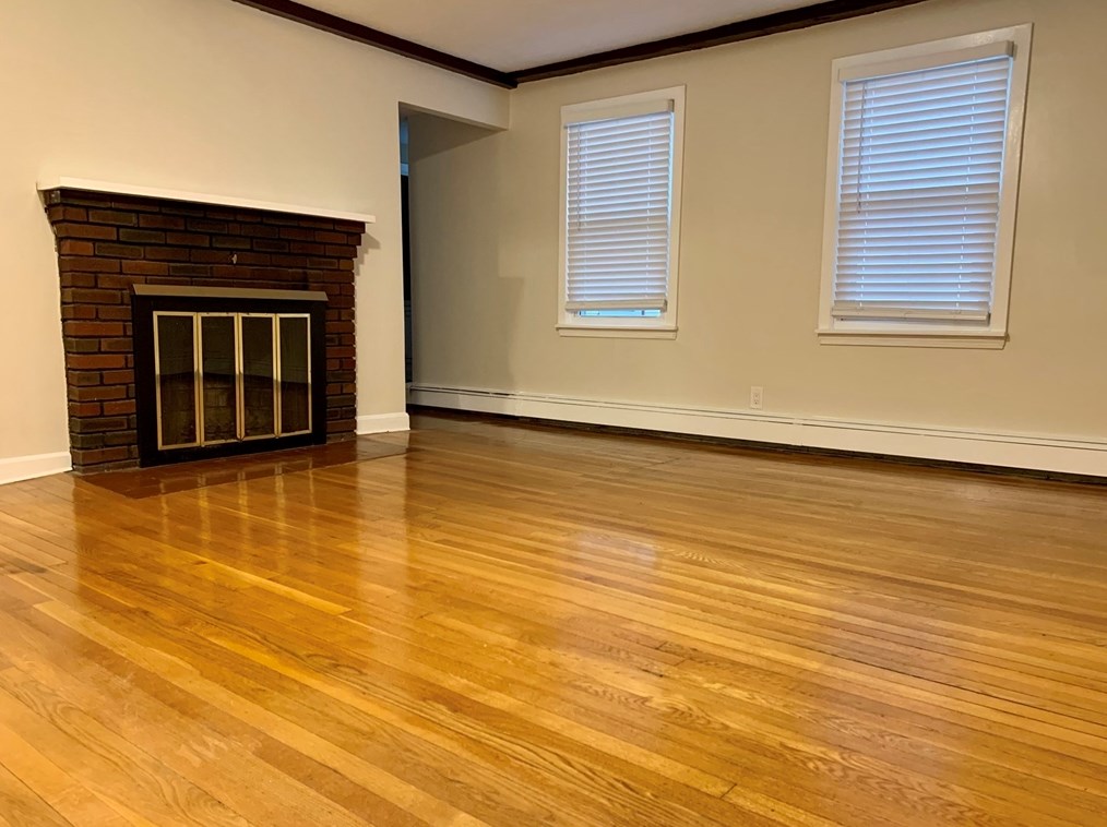 57 Pleasant St #2, Wakefield, MA 01880