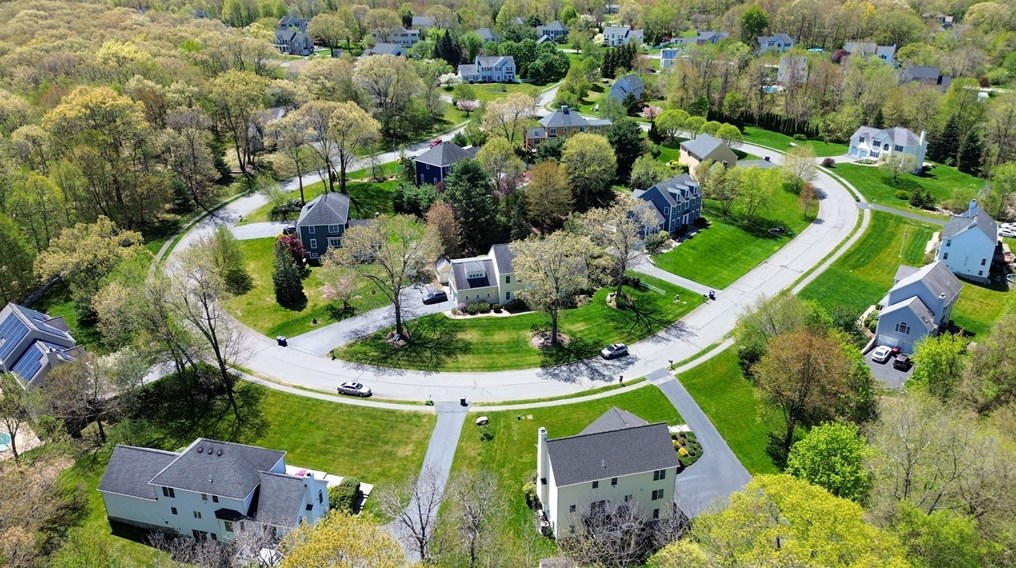 33 Boundary Stone Rd, Sutton, MA 01590 exterior
