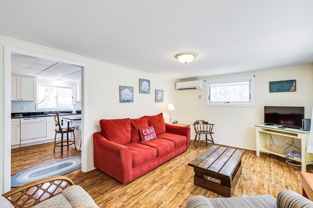 65 Boreen Rd, Eastham MA 02642-2947 exterior