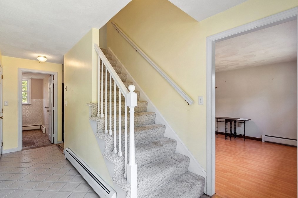 6 Fox Run Rd, Danvers MA 01923-1501 exterior