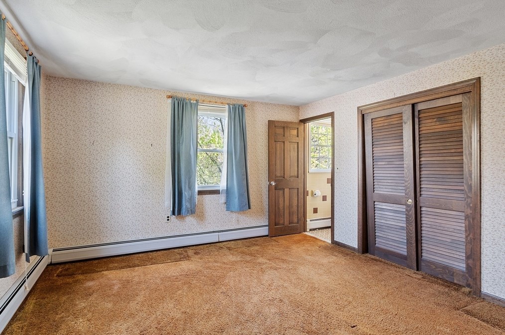 6 Fox Run Rd, Danvers MA 01923-1501 exterior