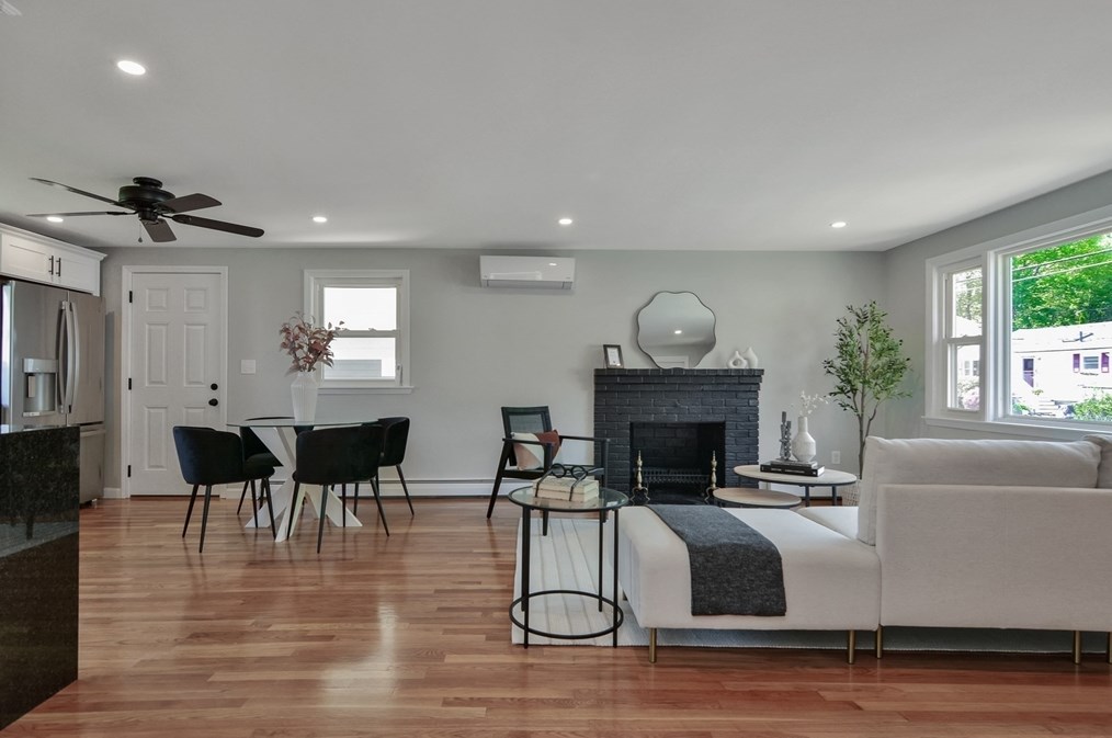 19 Francis Rd, Salem MA 01970-2908 exterior