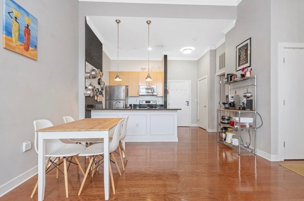 72 Ashland St #302, Malden, MA 02148