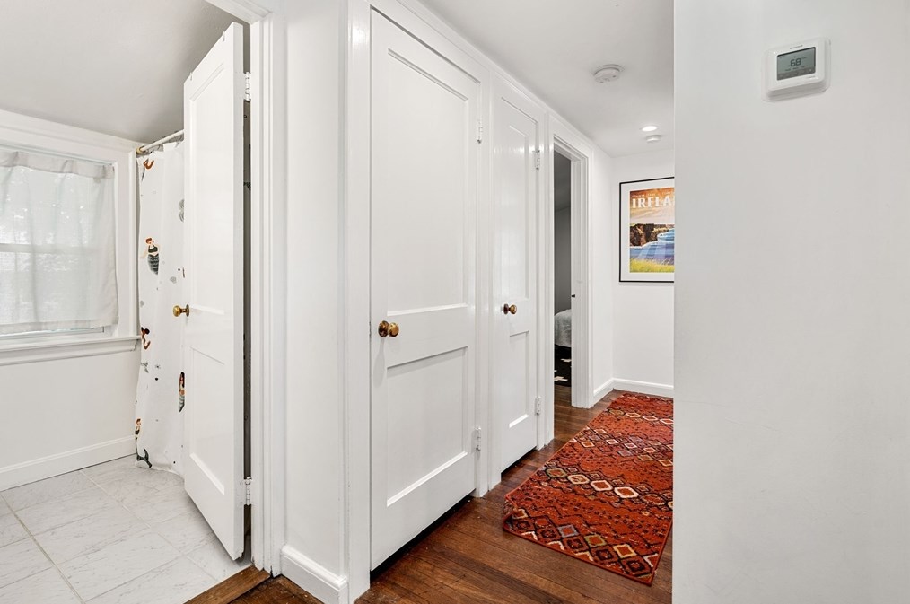 14 Pierrepont Rd, Newton MA 02462-1126 exterior