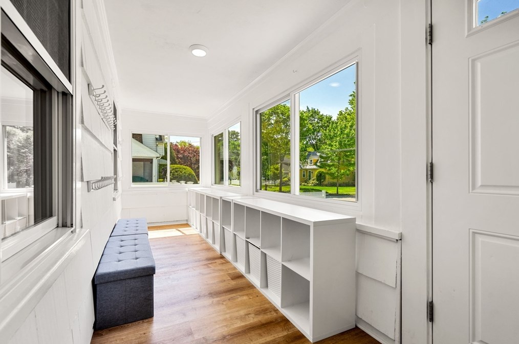 14 Pierrepont Rd, Newton MA 02462-1126 exterior