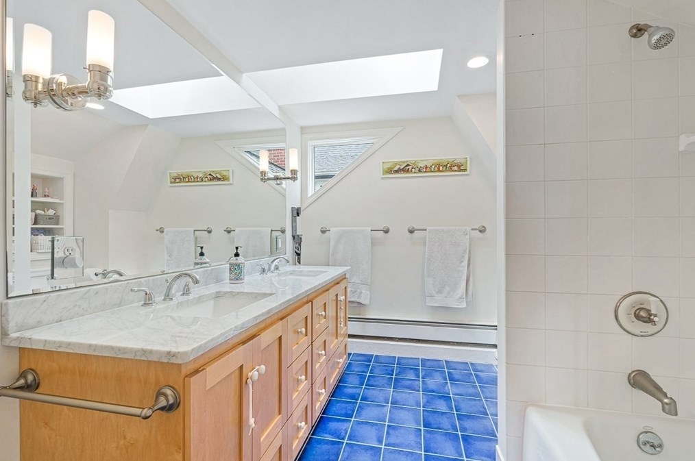 126 Alcott Rd, Concord MA  01742-2605 exterior