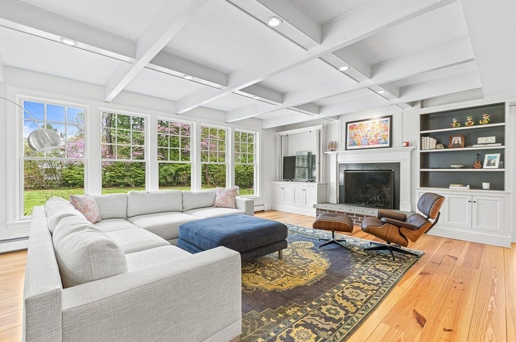 126 Alcott Rd, Concord MA  01742-2605 exterior