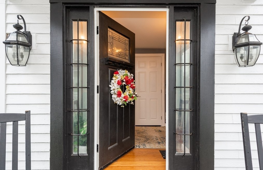 46 Main St, Haverhill MA  01833-2012 exterior