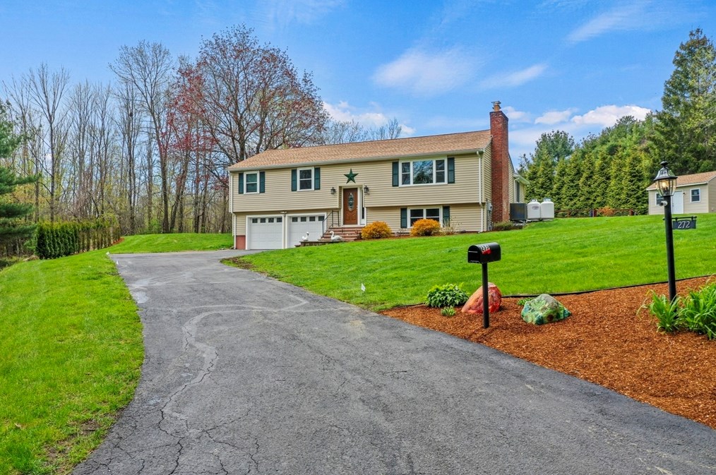 272 High Plain Rd, Andover, MA 01810