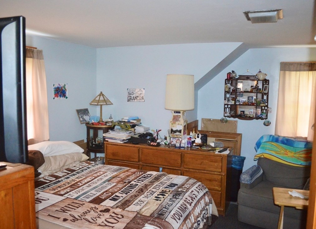 226 Cotuit Rd, Sandwich MA  02563-2655 exterior