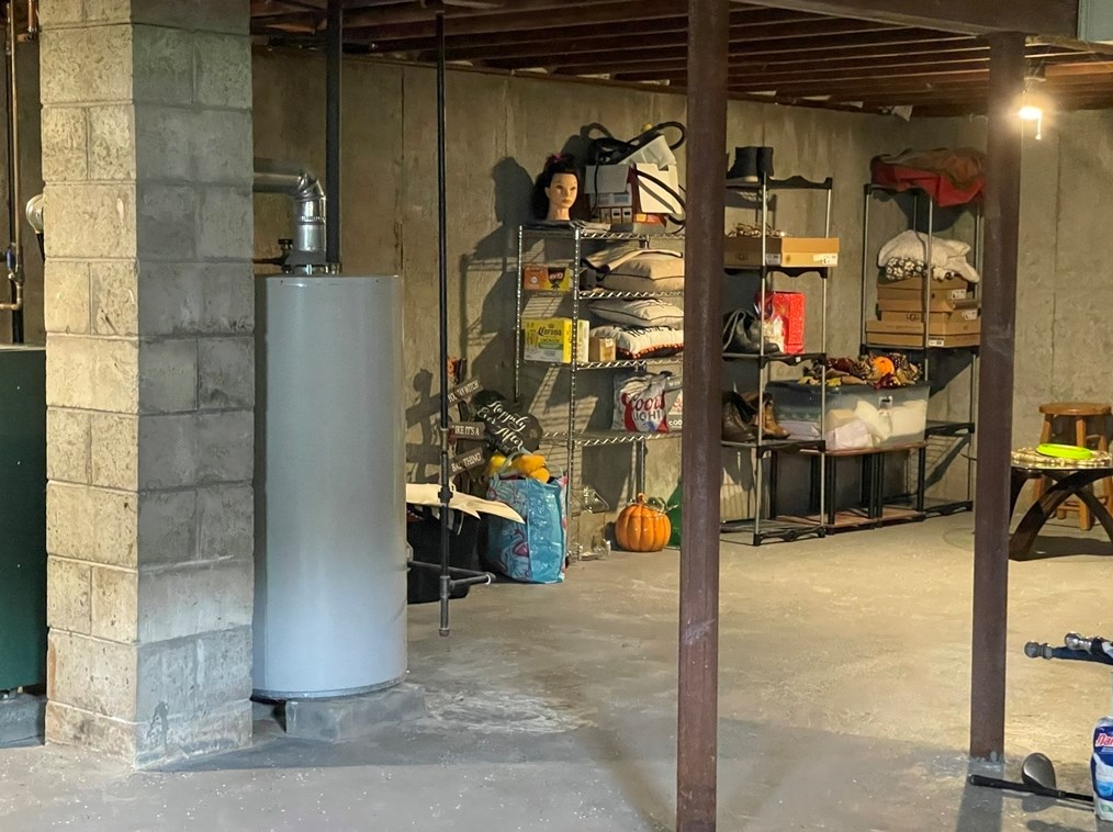 672 Grinnell St, Fall River MA 02721-3832 exterior