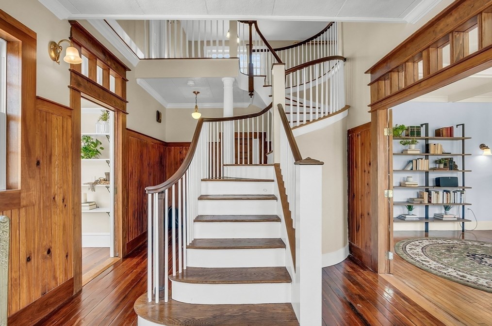 1178 Broadway, Haverhill MA  01832-1142 exterior