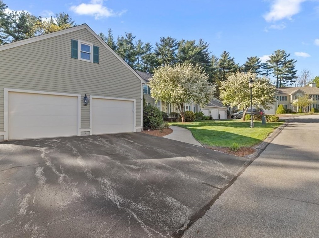 68 Tussock Brook Rd, Duxbury MA  02332-4834 exterior