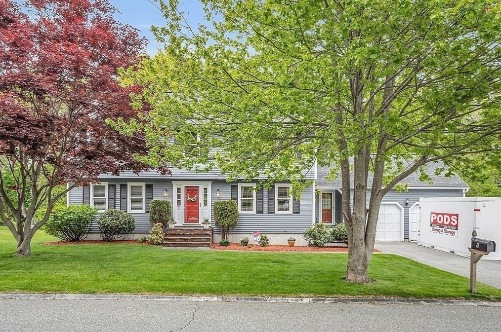8 Wedgewood Dr, Haverhill, MA 01830-6783