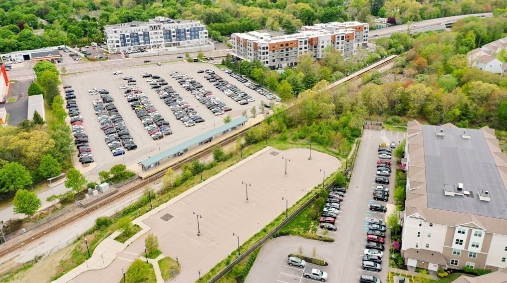 70 Trotter Rd #4108, Weymouth, MA 02190