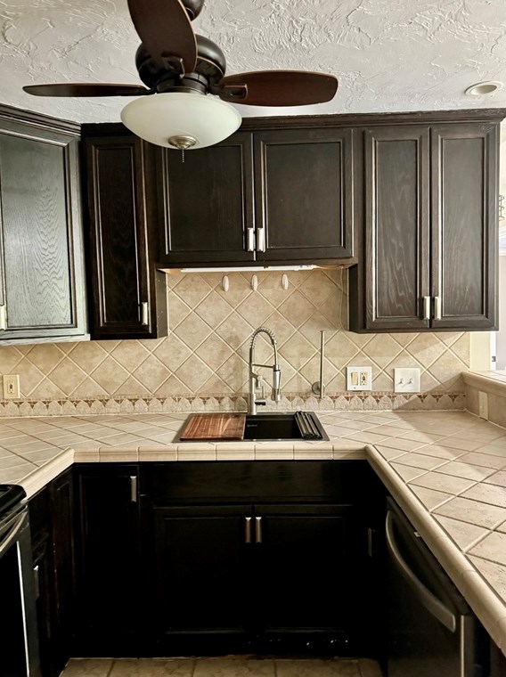 1619 Braley Rd #98, New Bedford, MA 02745