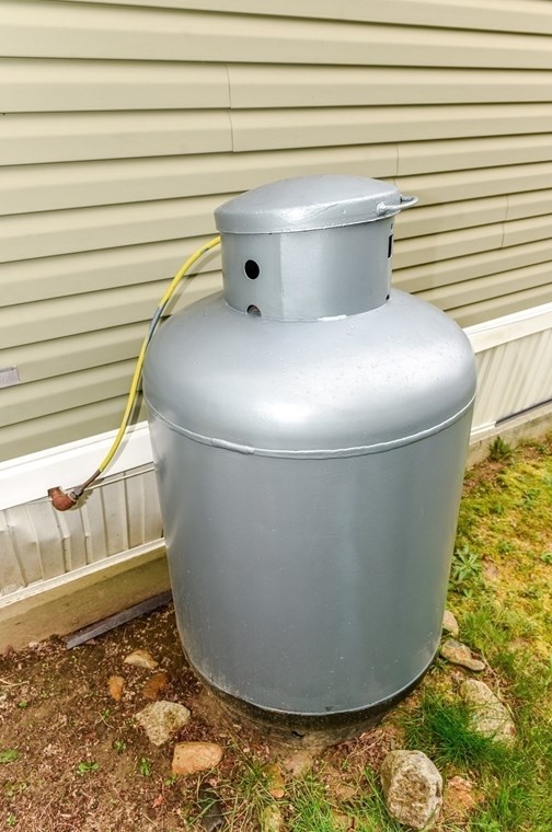 38 Patriot Cir, Plymouth MA 02360-2106 exterior