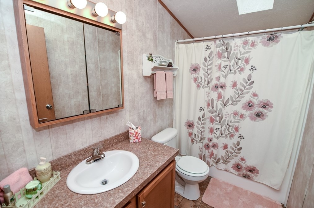 38 Patriot Cir, Plymouth MA 02360-2106 exterior