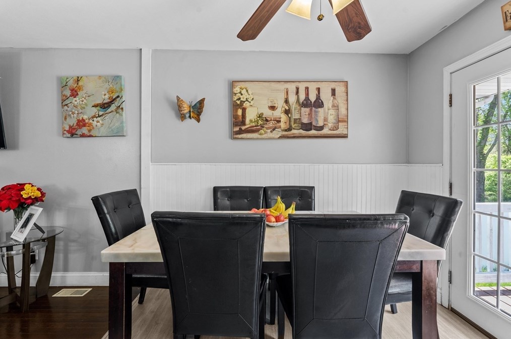 74 Briggs St, Taunton MA 02780-4806 exterior