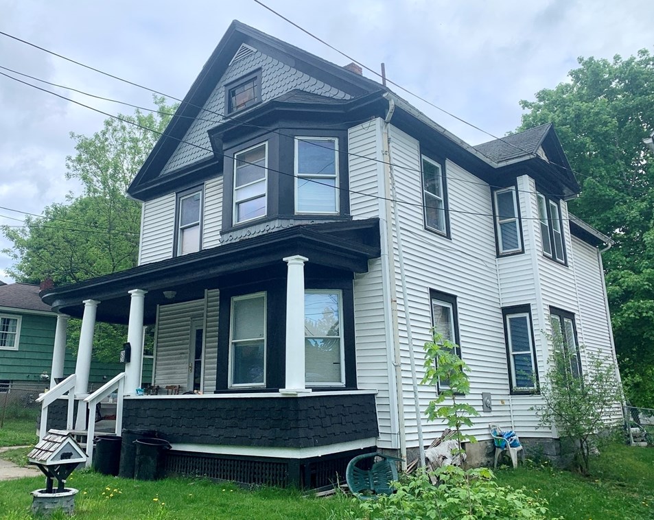 26 Springside Ave, Pittsfield, MA