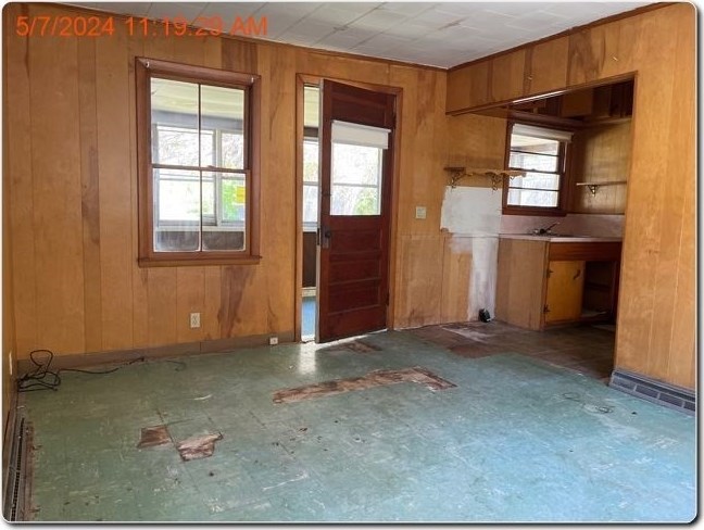 2 Stevens Ave, Middleton MA 01949-2388 exterior