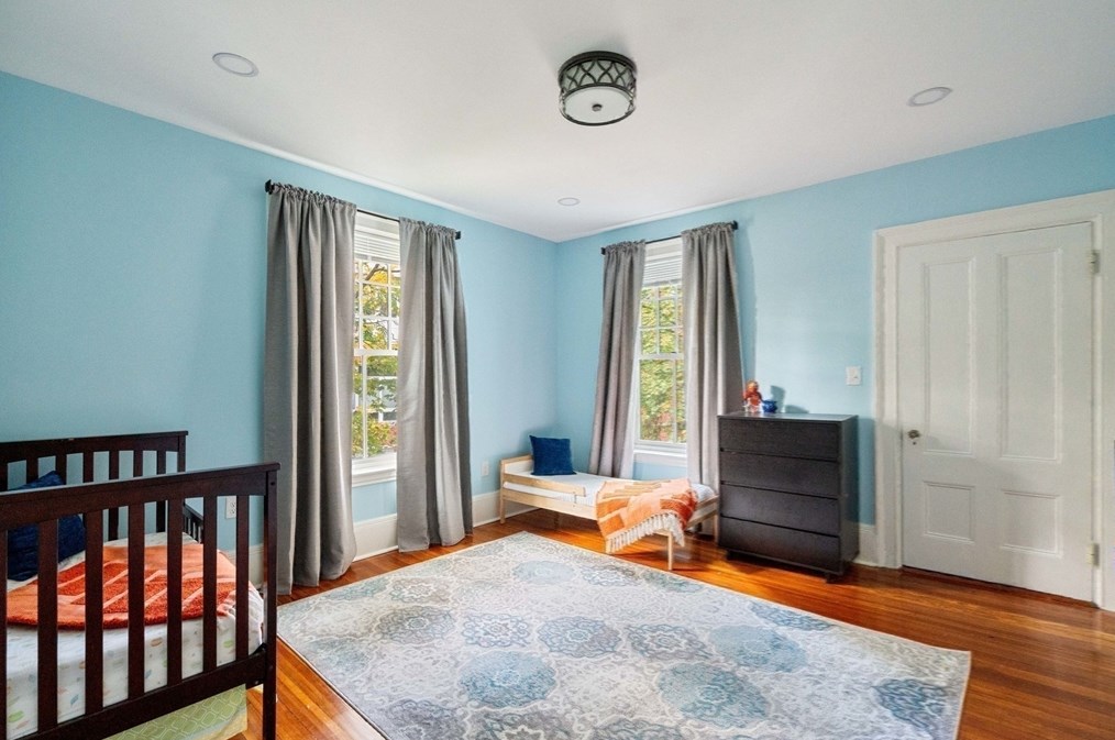 4 Melville Ave, Boston MA 02124-2104 exterior