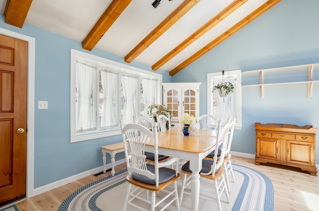 21 Mason St Ext, Bourne MA 02532-5329 exterior