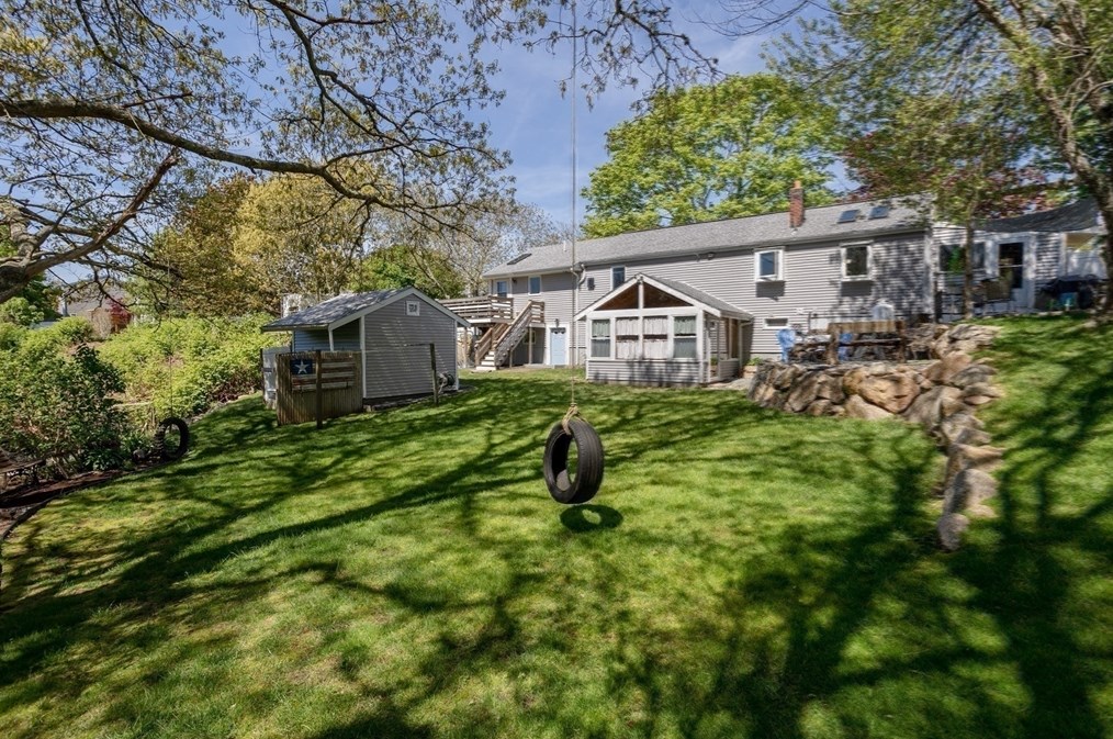 21 Mason St Ext, Bourne MA 02532-5329 exterior