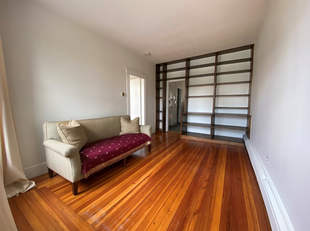 26 Montgomery St Apt 4, Boston, MA