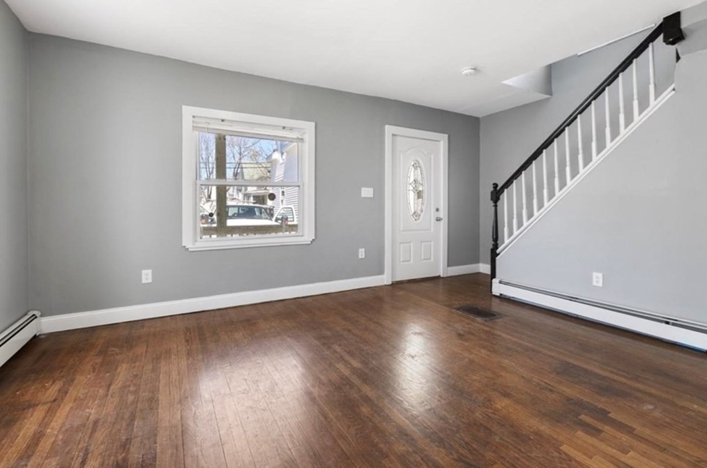 126 Williams Ave #1, Lynn, MA 01902