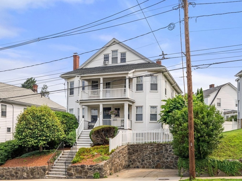 225 Trapelo Rd #2, Belmont, MA 02478