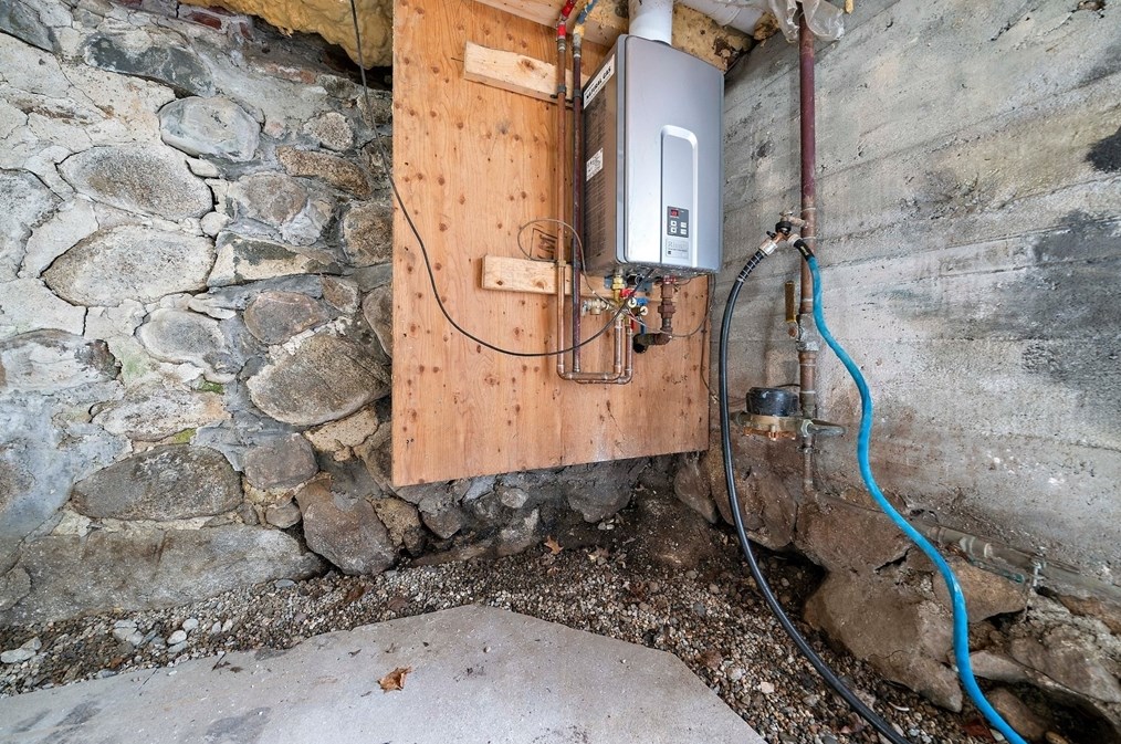 62 Cornet Stetson Rd, Scituate MA 02066-4452 exterior