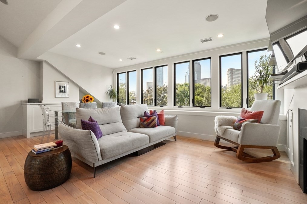 613 Tremont St Apt 4, Boston, MA