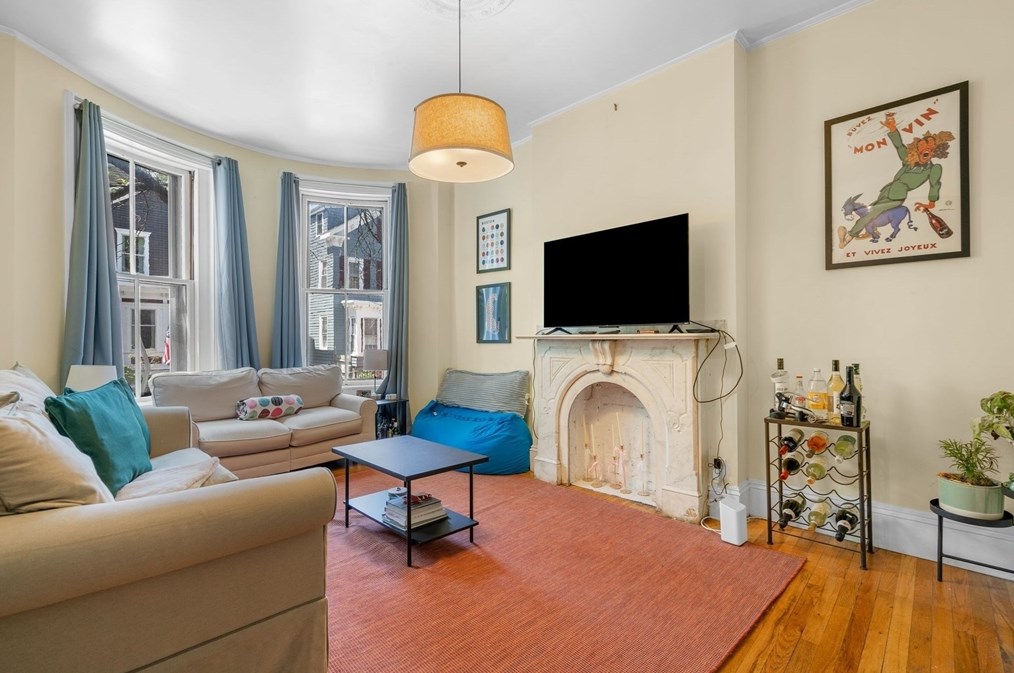 354 K St, Boston MA  02127-4240 exterior