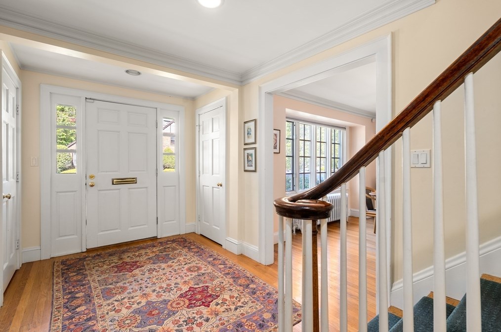 17 Charlotte Rd, Newton, MA 02459 exterior
