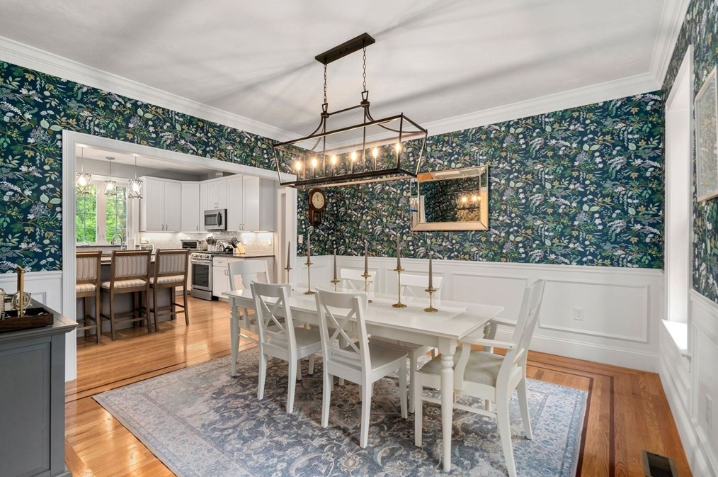 24 Cleveland St, Norfolk MA  02056-1003 exterior