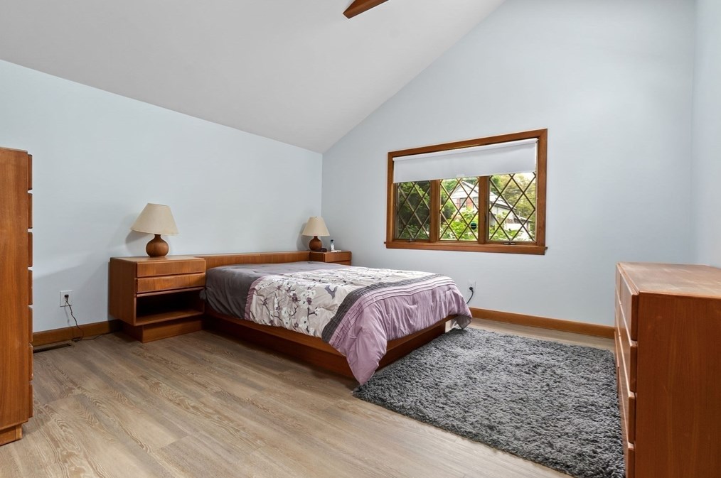 133 Lk St, Peabody MA 01960-3604 exterior