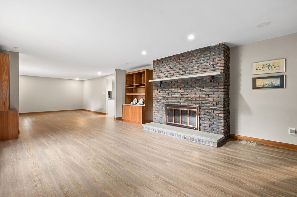 133 Lk St, Peabody MA 01960-3604 exterior