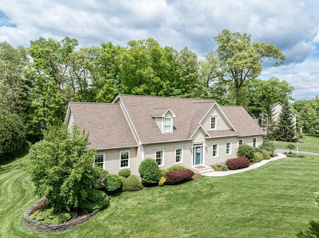 45 Rockingham Cir, East Longmeadow, MA 01028 exterior