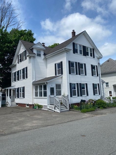 29 Pine St, Haverhill MA  01830-6533 exterior