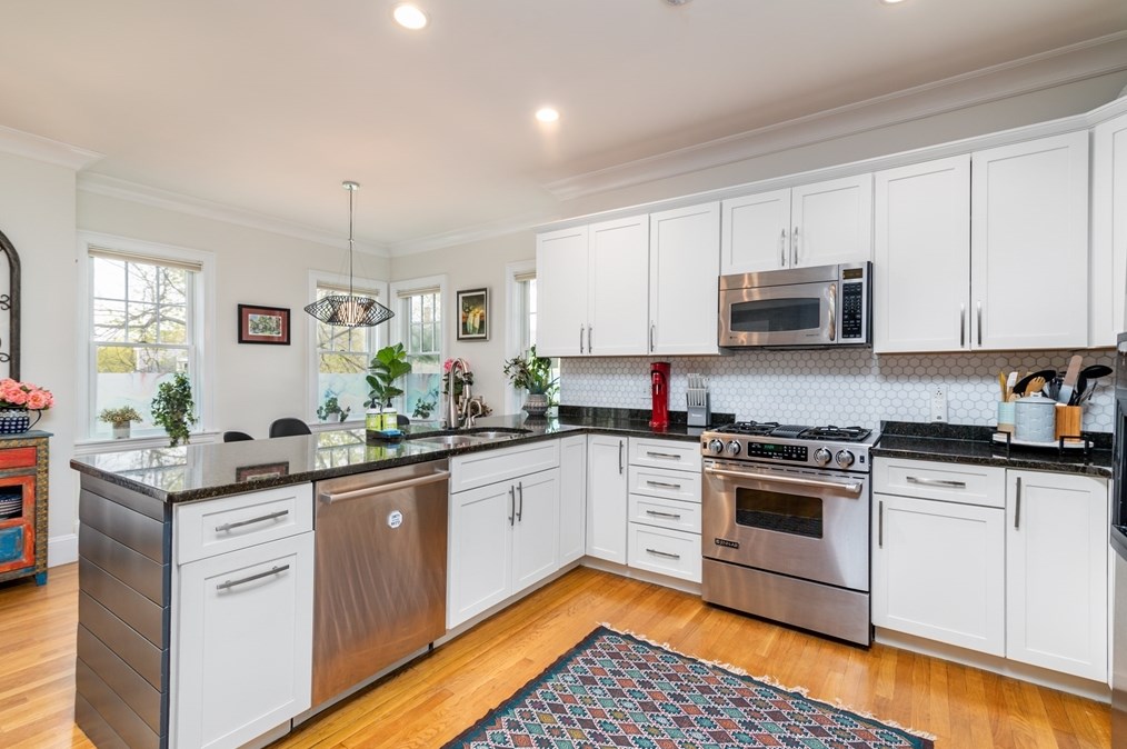 7 Wollaston Ave #1, Arlington, MA 02476