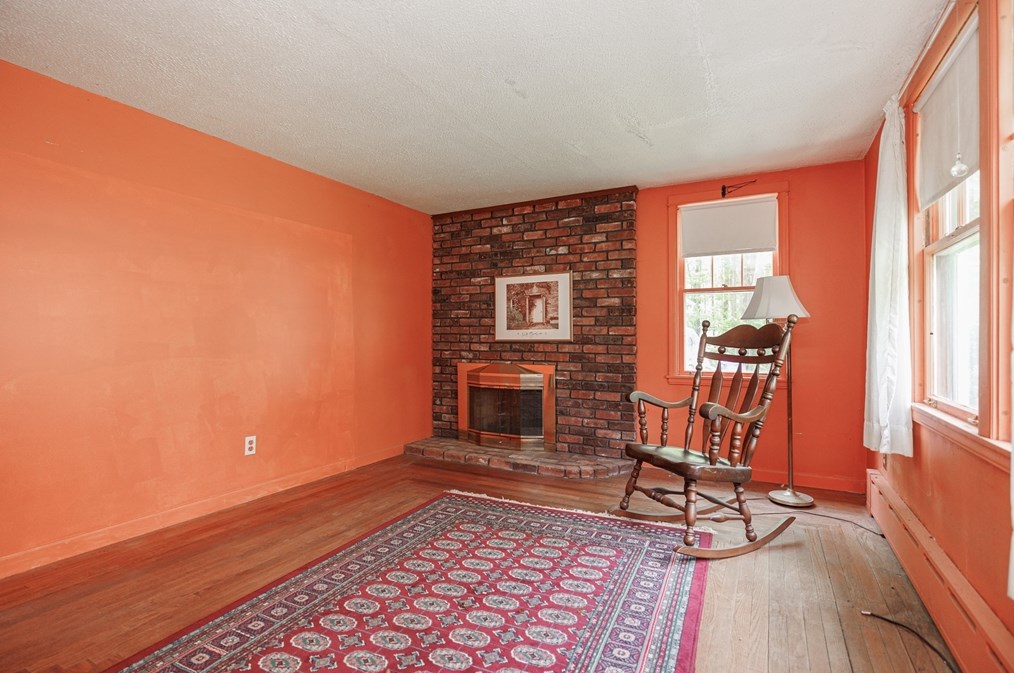 191 Bullard St, Holden MA 01520-2104 exterior