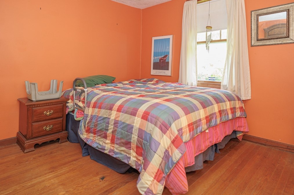 191 Bullard St, Holden MA 01520-2104 exterior