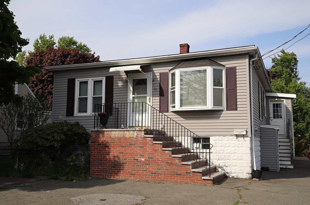 20 Bristow St, Saugus, MA 01906