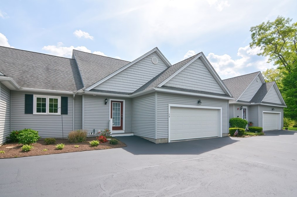 15 Candlewood Dr #15, Spencer, MA 01562