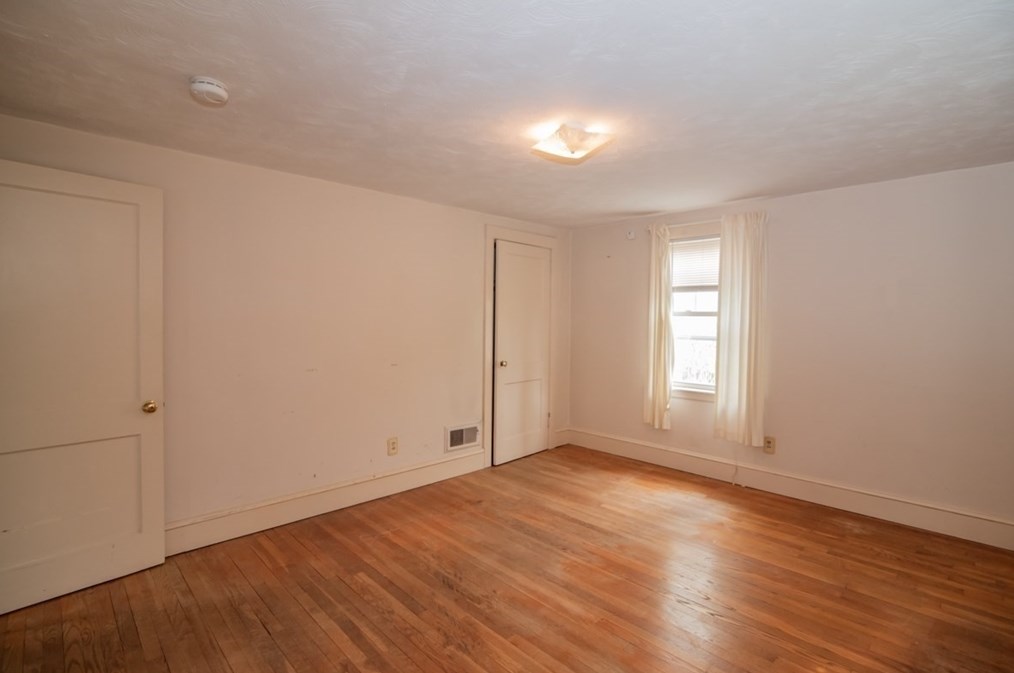 333 Elliott St, Beverly MA 01915-2443 exterior